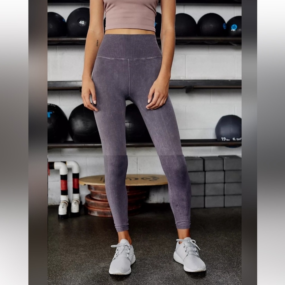 NWOT FP Movement by Free People Good Karma 7/8 Leggings Purple Indigo Size XS/S